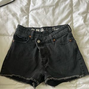 Cross cross faded black denim jean shorts